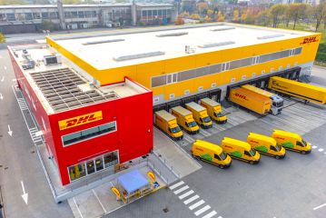 DHL signs